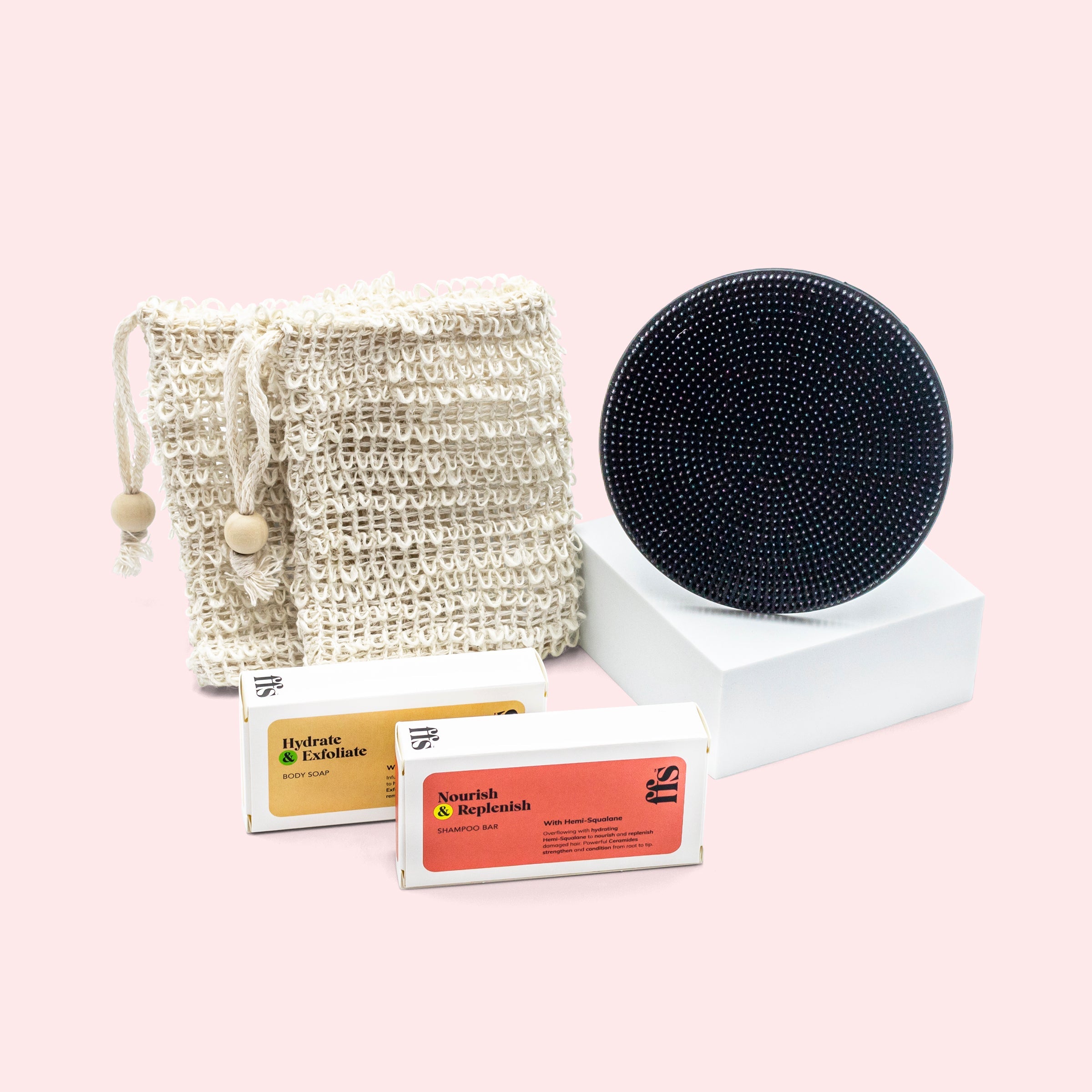 Moisturising Shower Essentials Set - worth £26.35