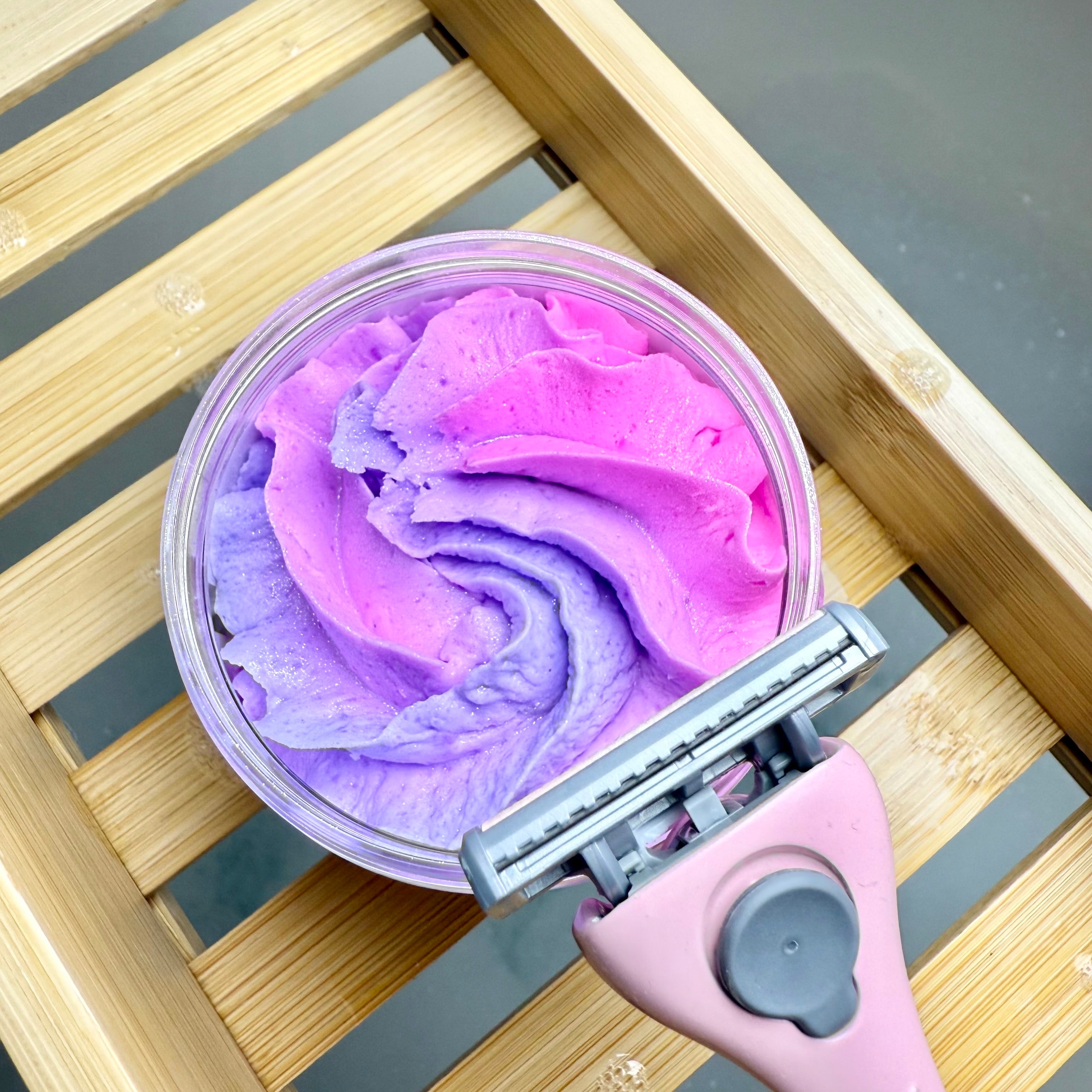 5 Blade Pack - Free Handle, Free Whipped Butter, & Free Pink Sunglasses (Worth 107.65)